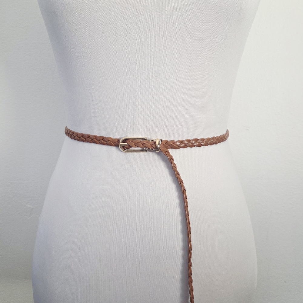 Brown thin braided belt with gold buckle - Picture 2 of 8